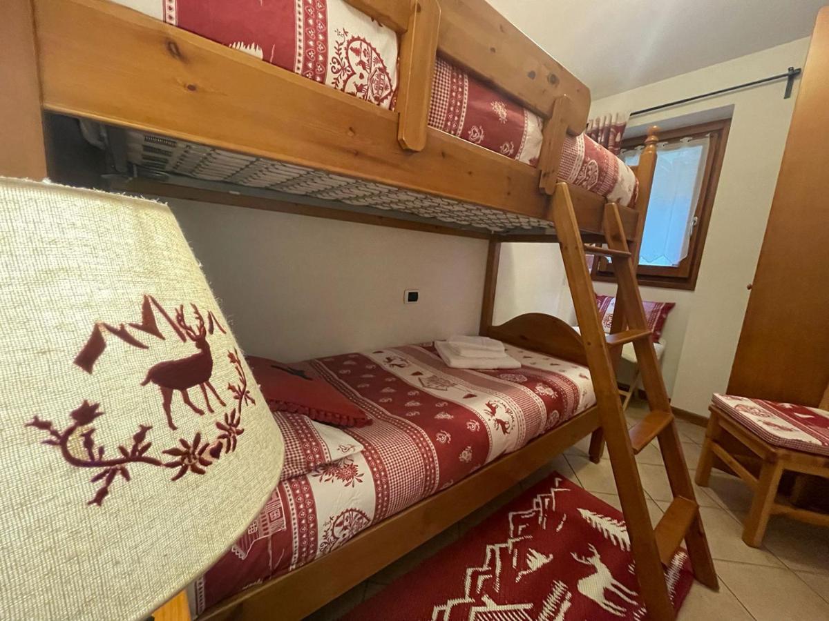 Il Cervo Mountain Apartment Campodolcino Exteriör bild